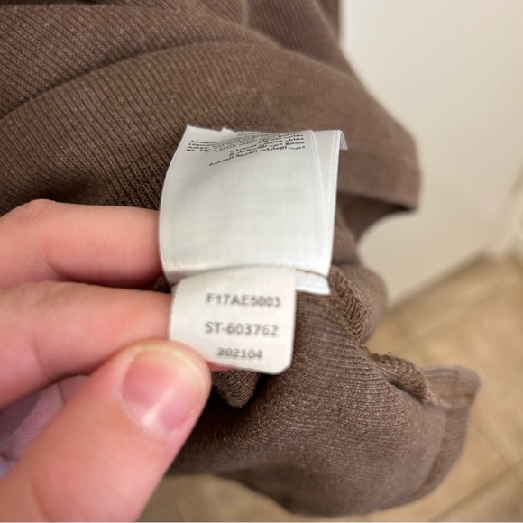 Amazon Essentials Men's Brown Quarter Zip Sweater Size Large - Picture 6 of 9